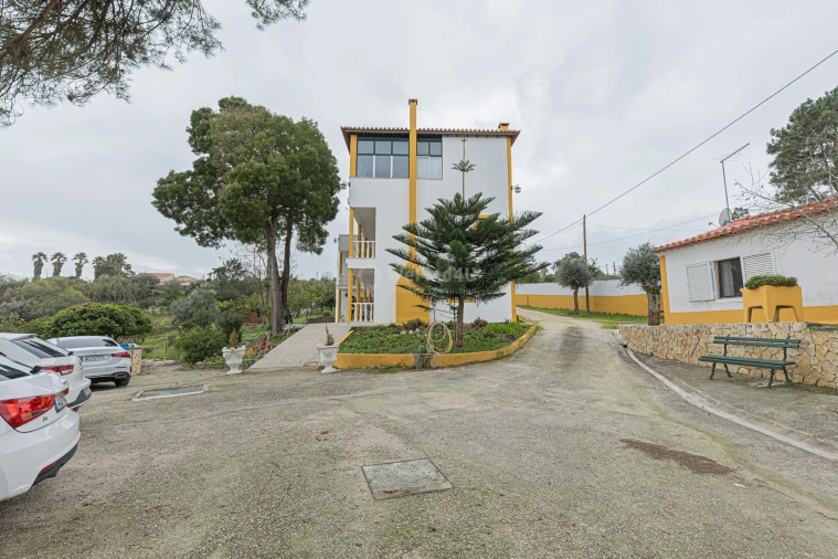 Moradia T4 para Venda em Azambuja Foto 68