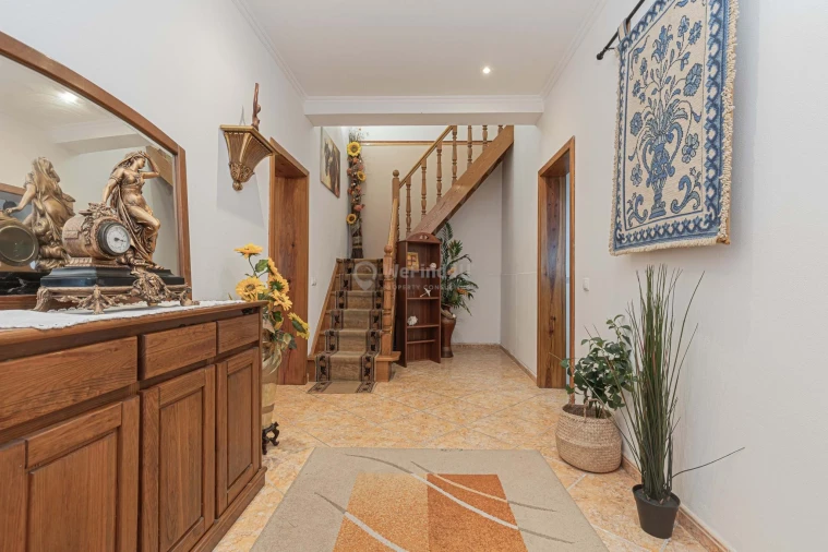 Moradia T4 para Venda em Azambuja Foto 7