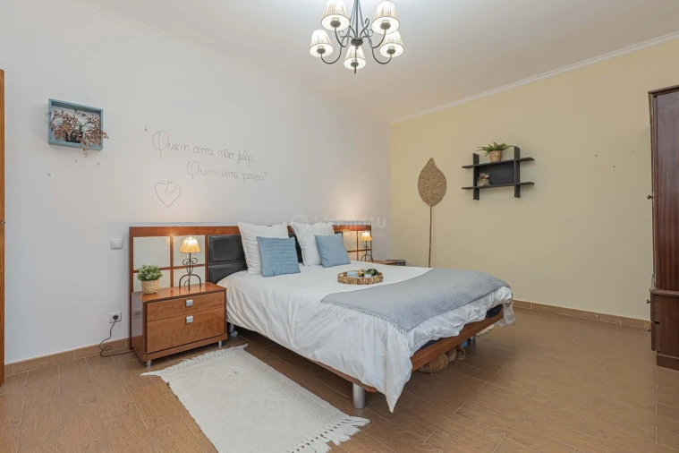 Moradia T4 para Venda em Azambuja Foto 25