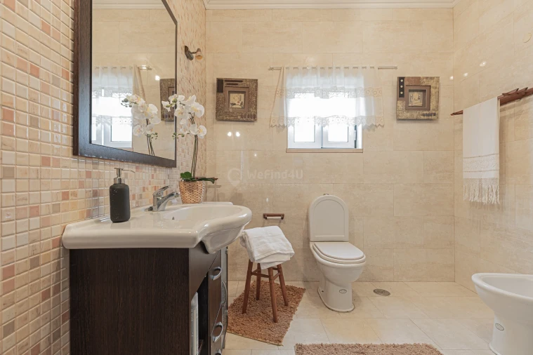 Moradia T4 para Venda em Azambuja Foto 45