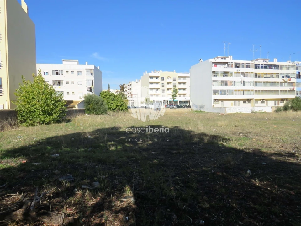 Terreno para Venda em Olhão Foto 3