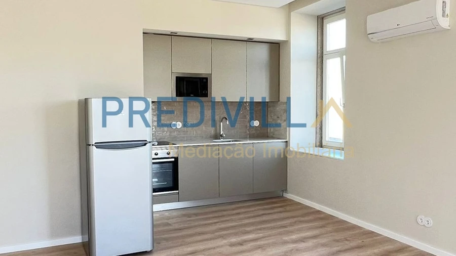 Apartamento T1 para Arrendamento em Azurara