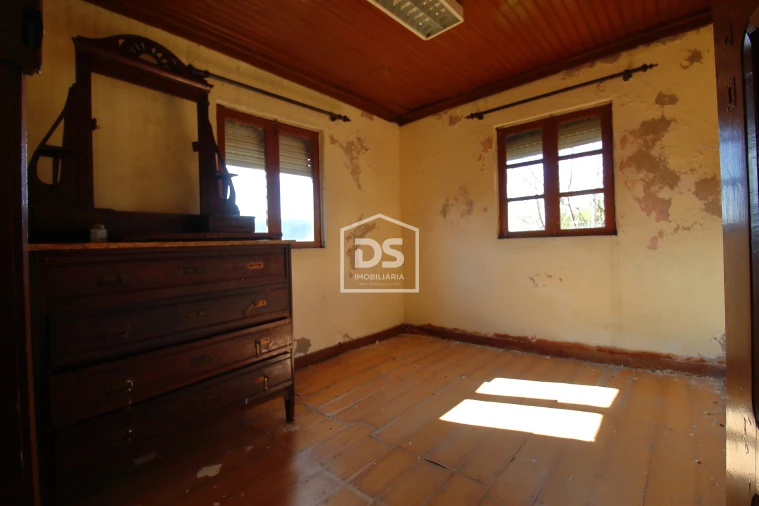 Moradia T2 para Venda em Canelas e Espiunca Foto 6