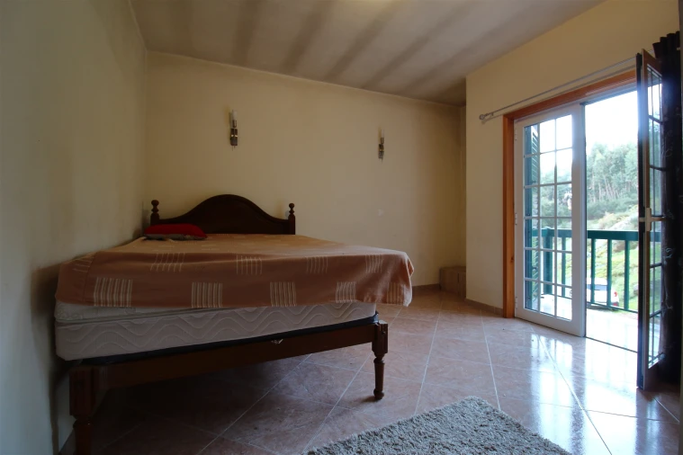 Moradia T3 para Venda em Santa Maria de Sardoura Foto 22