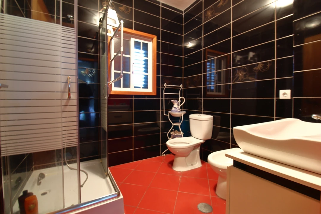 Moradia T3 para Venda em Santa Maria de Sardoura Foto 17