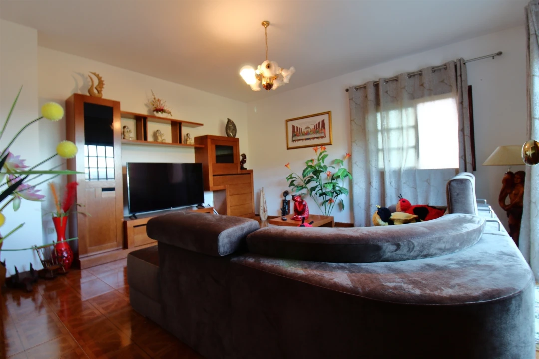 Moradia T3 para Venda em Santa Maria de Sardoura Foto 9