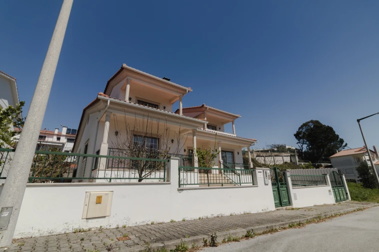 Moradia T4 para Venda em Leiria, Pousos, Barreira e Cortes Foto 38