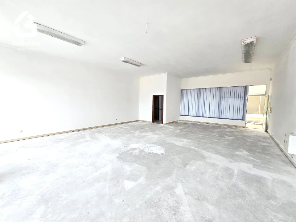 Loja para Venda em Fundão, Valverde, Donas, A. Joanes, A. Nova Cabo Foto 8