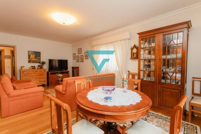 Moradia T4 para Venda em Leiria, Pousos, Barreira e Cortes
