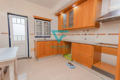 Moradia T4 para Venda em Leiria, Pousos, Barreira e Cortes