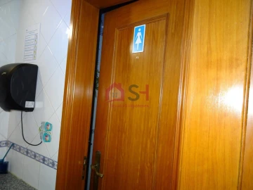 Negócio para Arrendamento em São Pedro da Cadeira