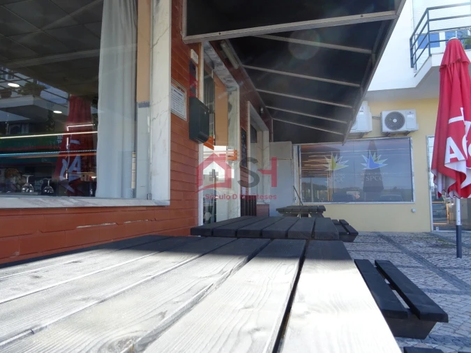 Negócio para Arrendamento em São Pedro da Cadeira Foto 20