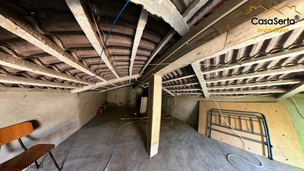 Moradia T2 para Venda em Ermida e Figueiredo Foto 6