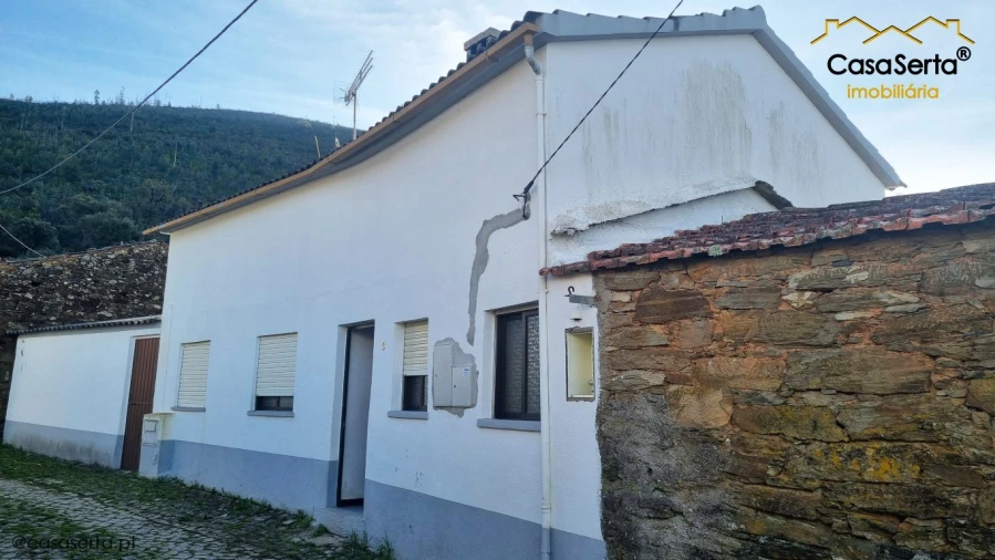 Moradia T2 para Venda em Ermida e Figueiredo