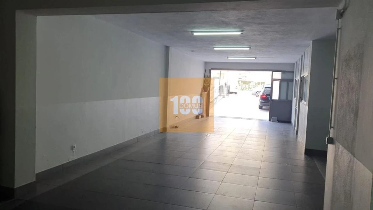 Negócio para Venda em Ramalde Foto 14