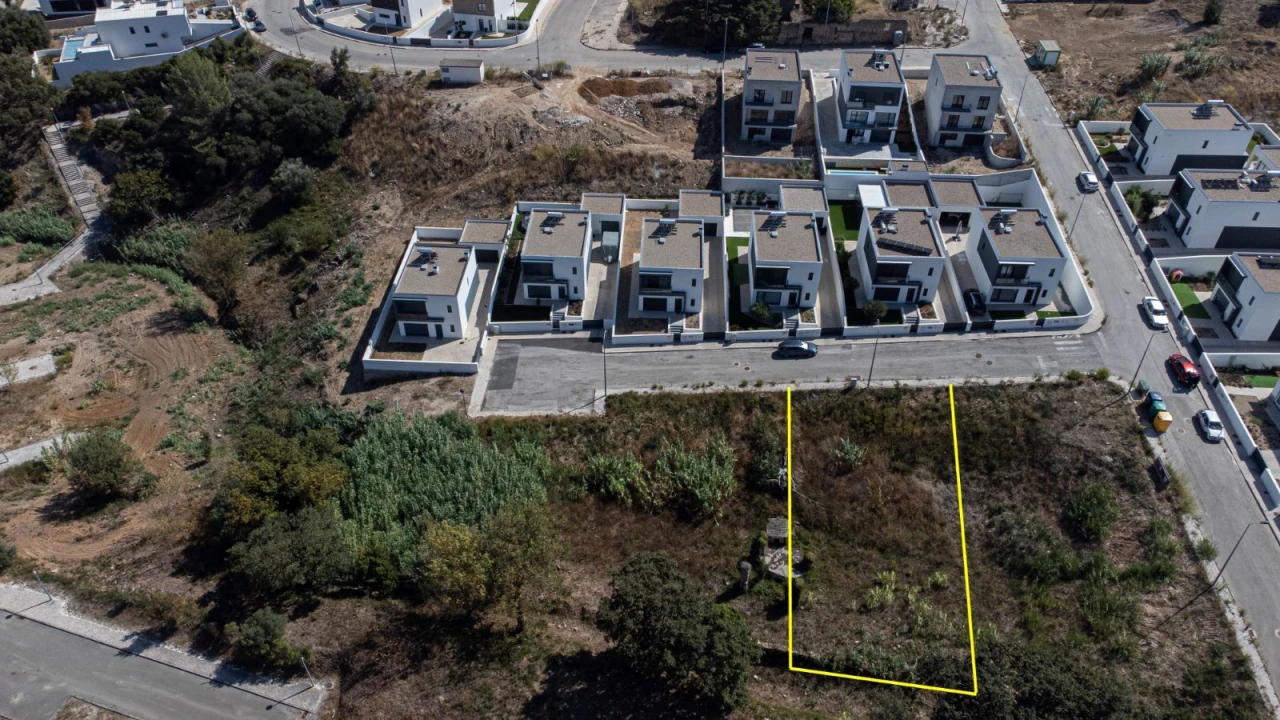 Terreno para Venda em Alenquer (Santo Estêvão e Triana) Foto 2