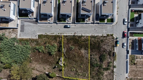 Terreno para Venda em Alenquer (Santo Estêvão e Triana)