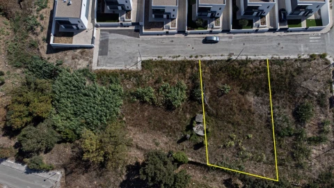 Terreno para Venda em Alenquer (Santo Estêvão e Triana)