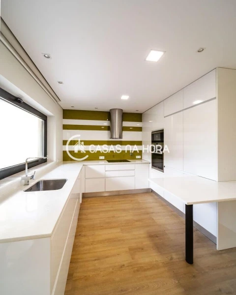 Moradia T3 para Venda em Madalena