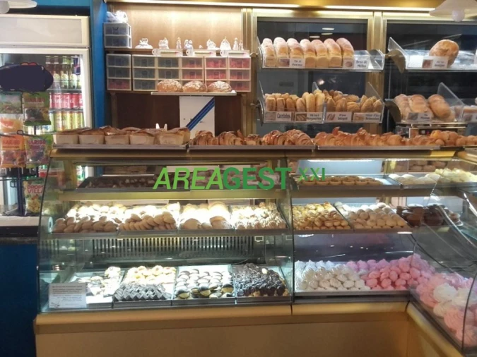 Loja para Venda em Santo António dos Cavaleiros e Frielas Foto 7