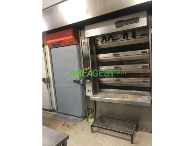 Loja para Venda em Santo António dos Cavaleiros e Frielas Foto 15