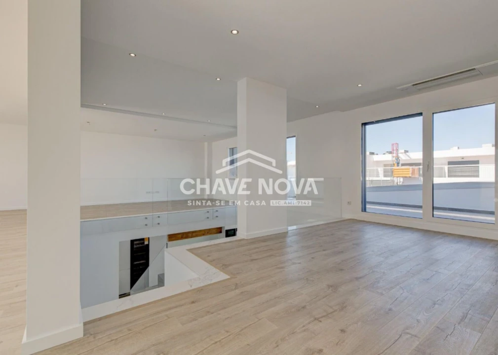 Apartamento T4 para Venda em Montijo e Afonsoeiro Foto 7