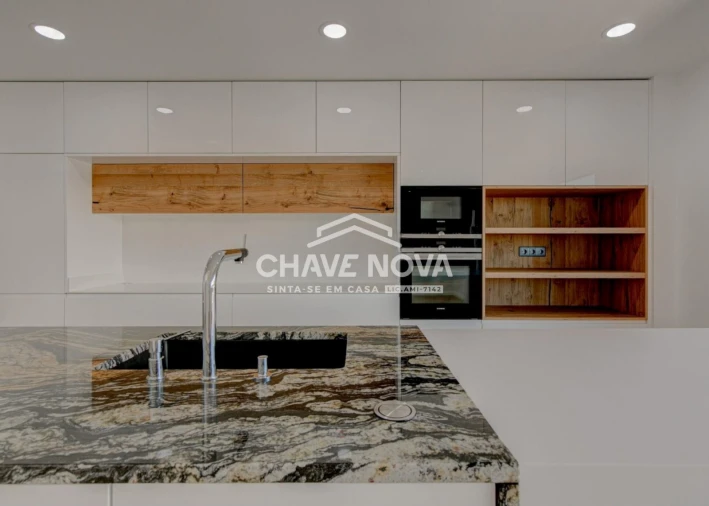 Apartamento T4 para Venda em Montijo e Afonsoeiro Foto 3