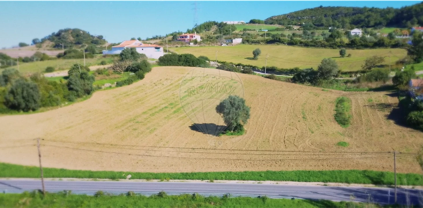 Terreno para Venda em Alhandra, São João dos Montes e Calhandriz Foto 2