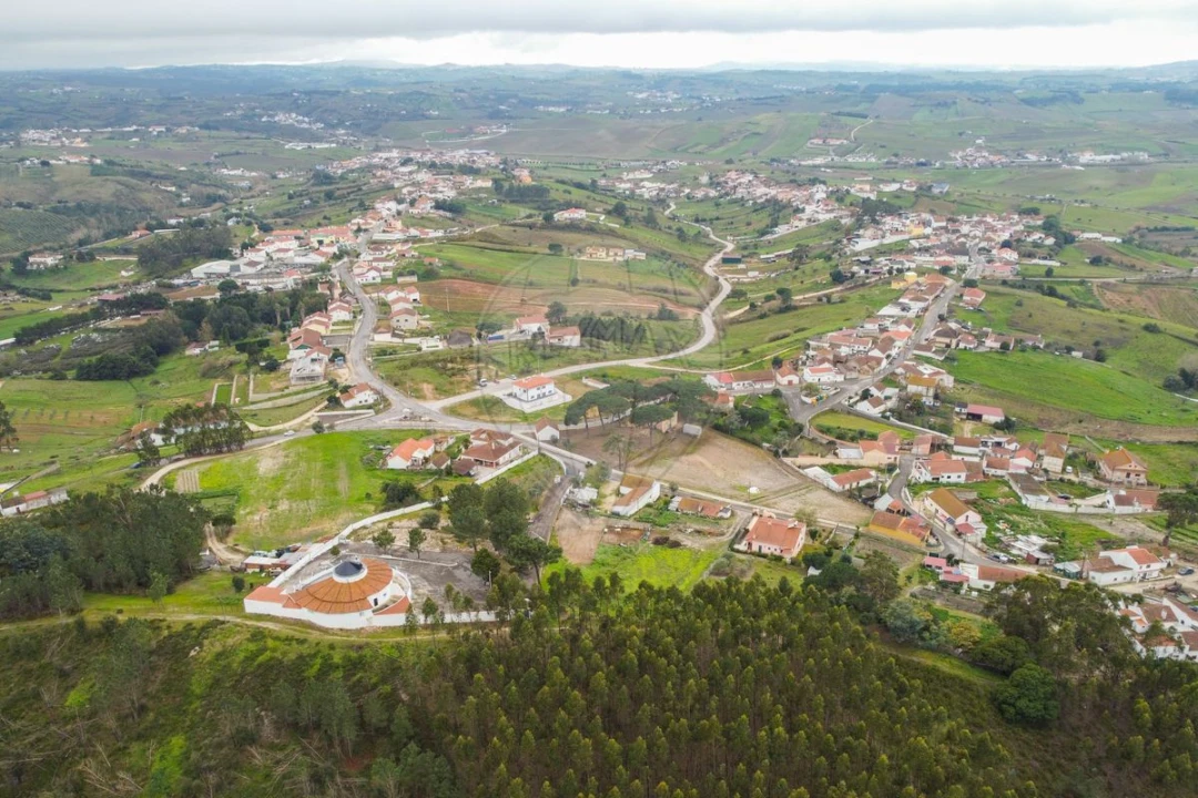 Terreno para Venda em Olhalvo Foto 4