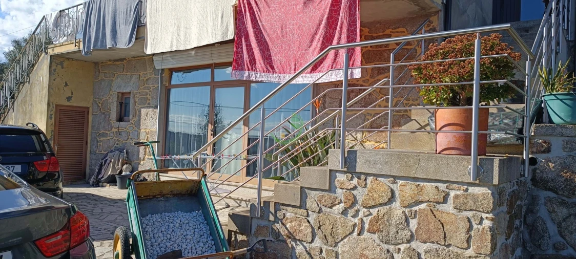 Moradia T6 para Venda em Dossãos Foto 42