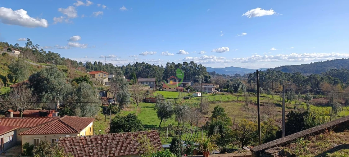 Moradia T6 para Venda em Dossãos Foto 48