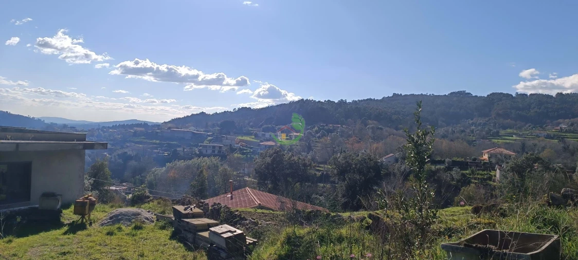 Moradia T6 para Venda em Dossãos Foto 50