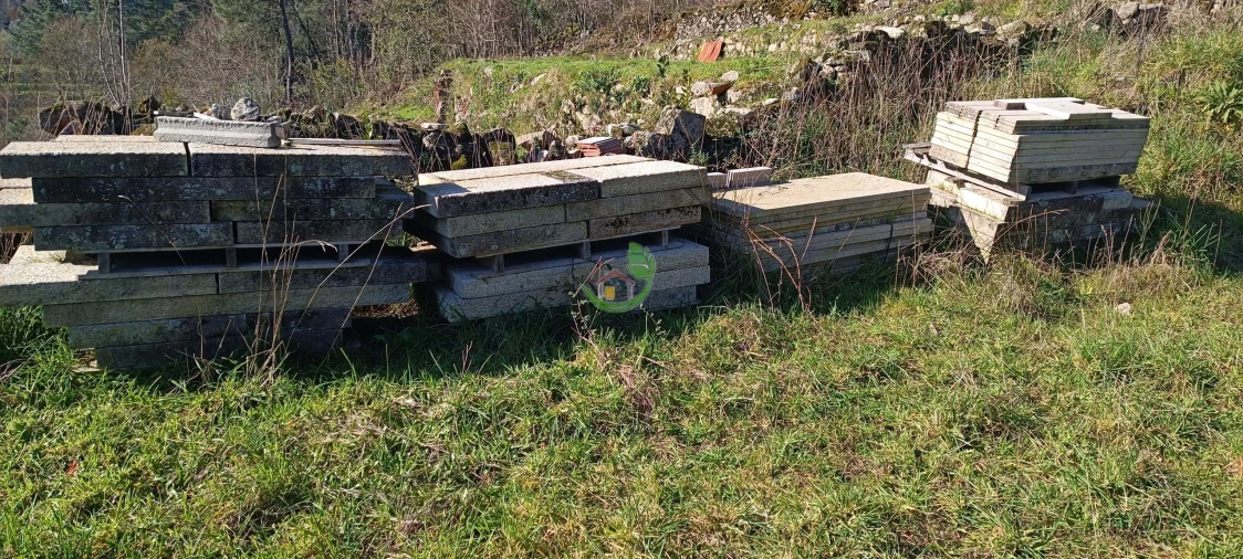 Moradia T6 para Venda em Dossãos Foto 45