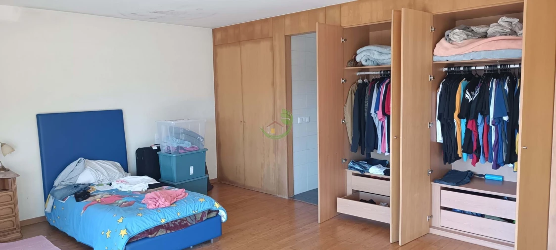 Moradia T6 para Venda em Dossãos Foto 15