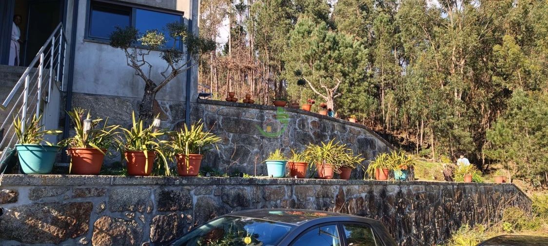 Moradia T6 para Venda em Dossãos Foto 44