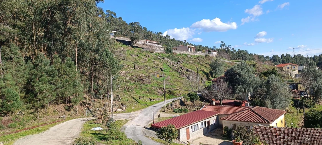 Moradia T6 para Venda em Dossãos Foto 38