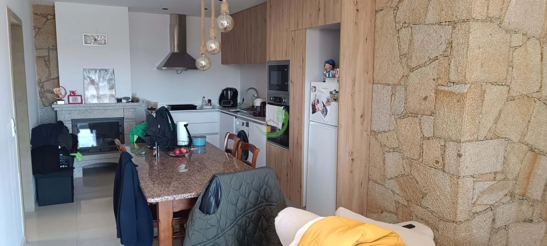 Moradia T6 para Venda em Dossãos Foto 10