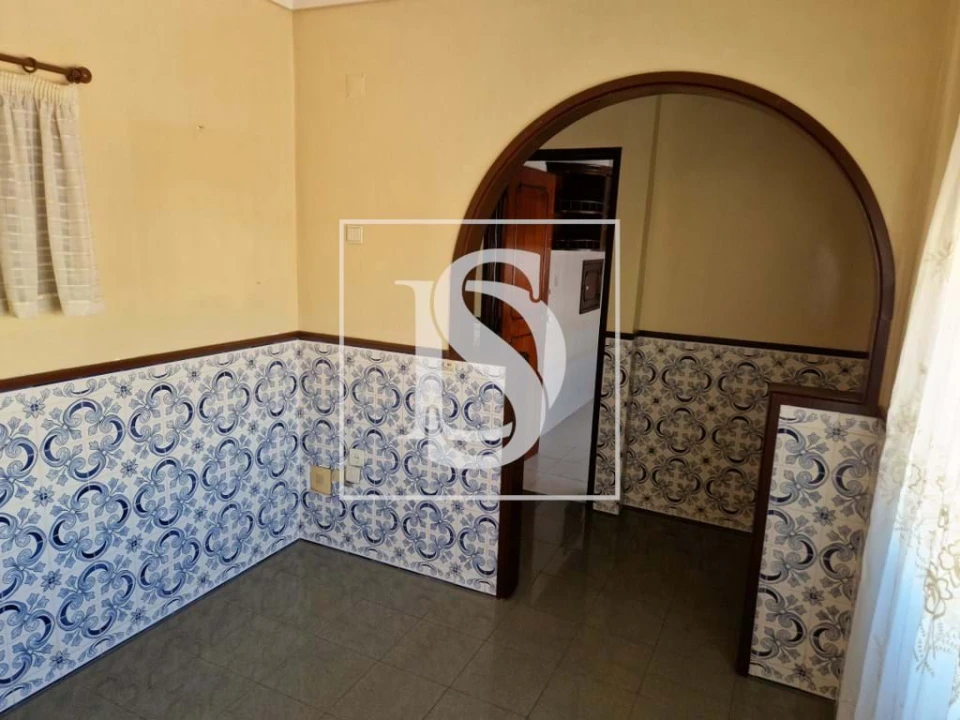 Apartamento T2 para Venda em Pontinha e Famões Foto 23