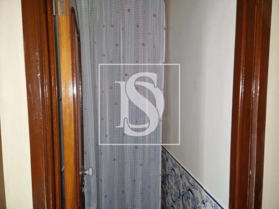 Apartamento T2 para Venda em Pontinha e Famões Foto 13