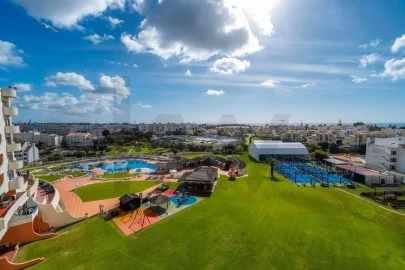 Apartamento T2 para Venda em Albufeira e Olhos de Água