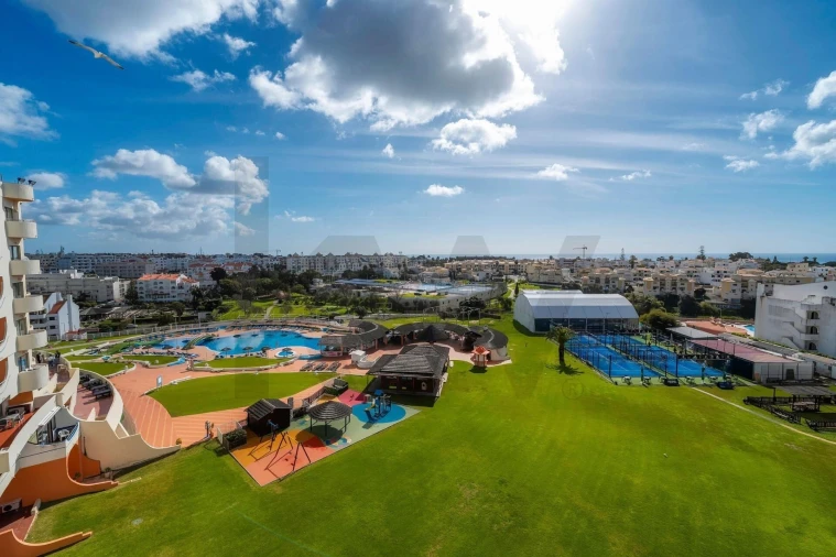 Apartamento T2 para Venda em Albufeira e Olhos de Água Foto 17