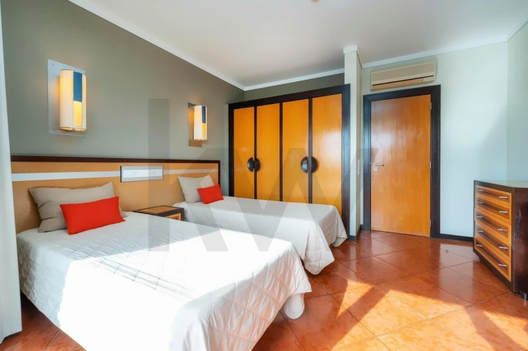 Apartamento T2 para Venda em Albufeira e Olhos de Água Foto 4
