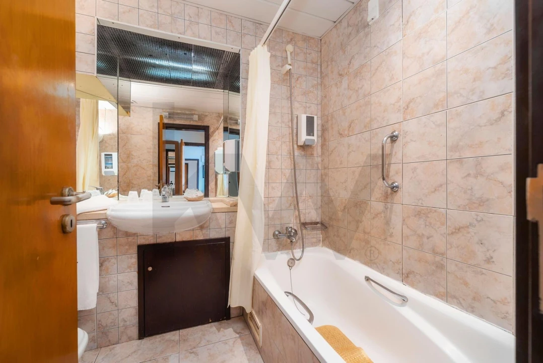 Apartamento T2 para Venda em Albufeira e Olhos de Água Foto 6