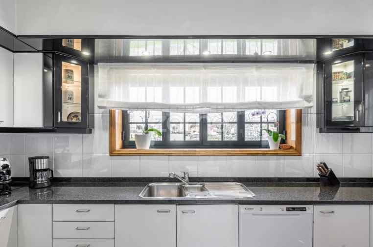 Moradia T4 para Venda em Pedrouços Foto 19