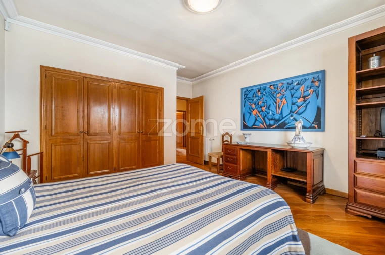 Moradia T4 para Venda em Pedrouços Foto 22