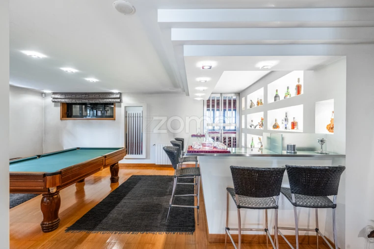 Moradia T4 para Venda em Pedrouços Foto 39