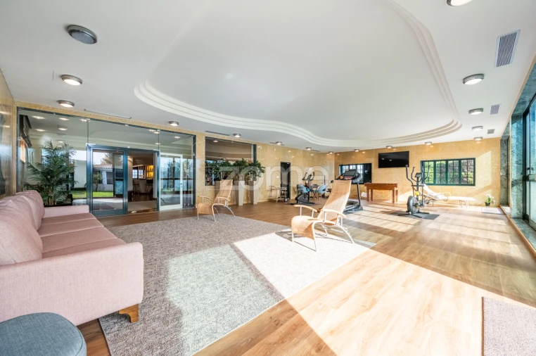 Moradia T4 para Venda em Pedrouços Foto 41