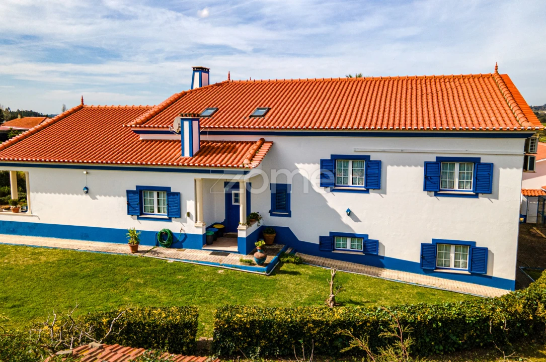 Moradia T4 para Venda em Evora de Alcobaça Foto 4