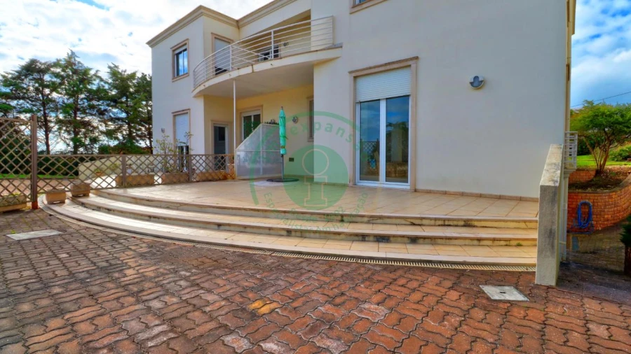 Moradia T4 para Venda em Buarcos Foto 11