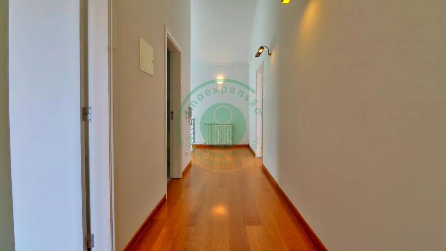 Moradia T4 para Venda em Buarcos Foto 22